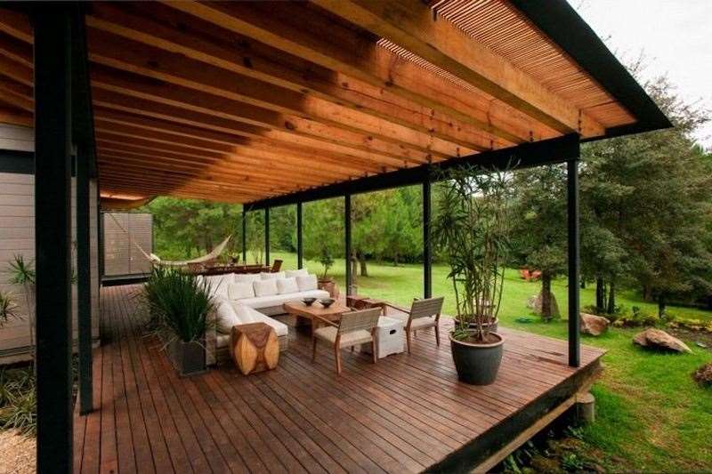 terrasse-design-idee-revetement-tendance-bois-pierre_2